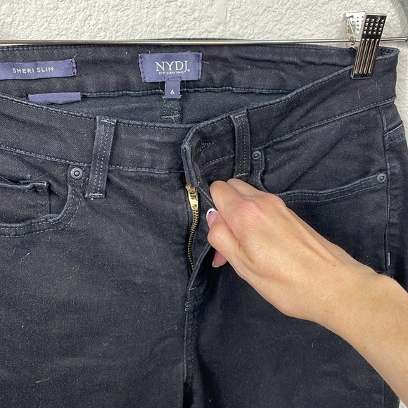 NYDJ Sheri Slim Jeans Black Lift Tuck Stretch Everyday Chic Sz 6 - Picture 6 of 15